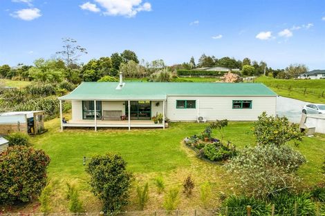 Photo of property in 105 Gorge Road, Maungaturoto, 0520