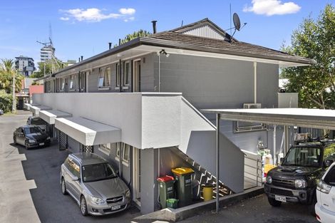 Photo of property in 6/6 Opoia Drive, Hamilton East, Hamilton, 3216