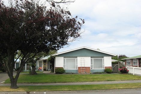 Photo of property in 55 Toorak Avenue, Avonhead, Christchurch, 8042