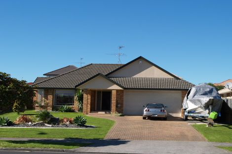 Photo of property in 74 Millhouse Drive, Northpark, Auckland, 2013