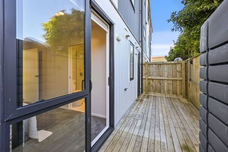 Photo of property in 24c Tomintoul Place, Highland Park, Auckland, 2010