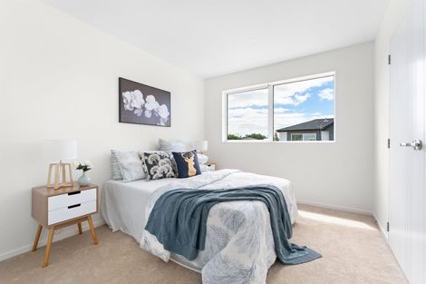 Photo of property in 1/4118b Great North Road, Glen Eden, Auckland, 0602