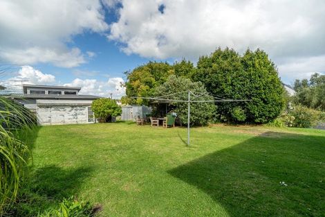 Photo of property in 106 Eversleigh Road, Belmont, Auckland, 0622