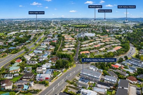 Photo of property in 9 Oteha Valley Road, Northcross, Auckland, 0632