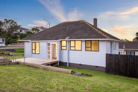 Photo of property in 1a Stephen Street, Tawa, Wellington, 5028
