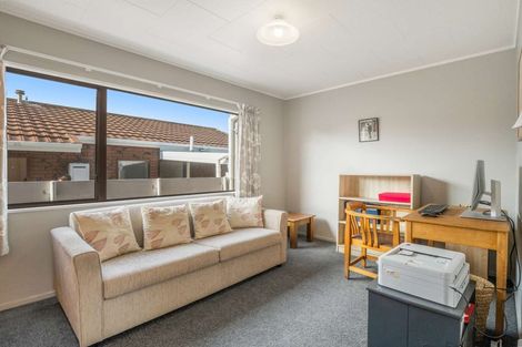 Photo of property in 6 Campbell Street, Whanganui, 4500