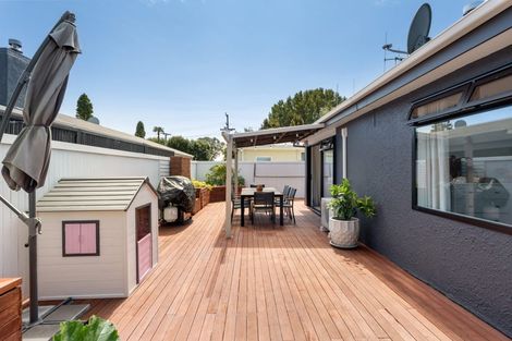 Photo of property in 14 Brinkley Road, Otumoetai, Tauranga, 3110