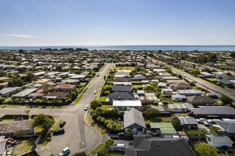Photo of property in 25 Endeavour Street, North New Brighton, Christchurch, 8083