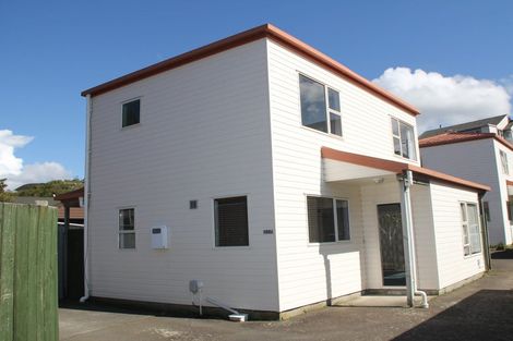 Photo of property in 106a Moorefield Road, Johnsonville, Wellington, 6037