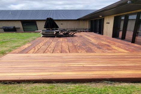 Photo of property in 7 Ribbonwood Lane, Kinloch, Taupo, 3377