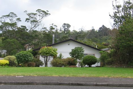 Photo of property in 24 Preston Avenue, Henderson, Auckland, 0610