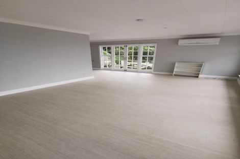 Photo of property in 10 Korokoro Road, Korokoro, Lower Hutt, 5012