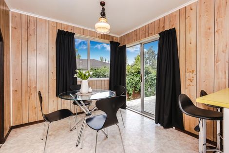 Photo of property in 4 Forest Hill Road, Henderson, Auckland, 0612