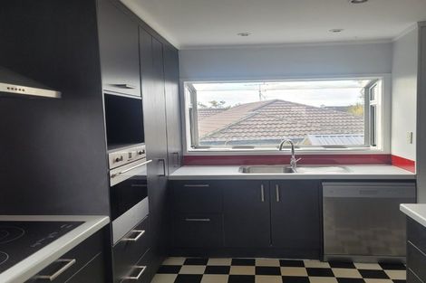 Photo of property in 1/72 Casuarina Road, Half Moon Bay, Auckland, 2012