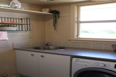 Photo of property in 13 Cambridge Terrace, East Gore, Gore, 9710