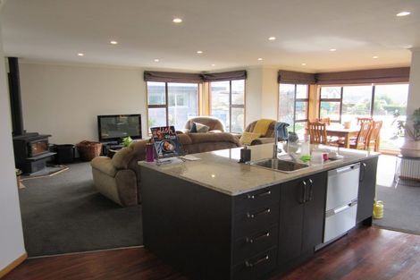 Photo of property in 69 Parry Crescent, Lake Hawea, Wanaka, 9382