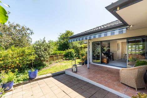 Photo of property in 46 Lucknow Road, Havelock North, 4130