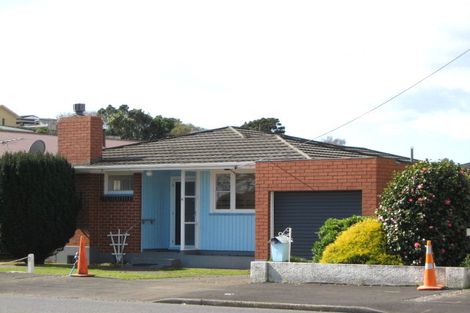 Photo of property in 6 David Street, Westown, New Plymouth, 4310