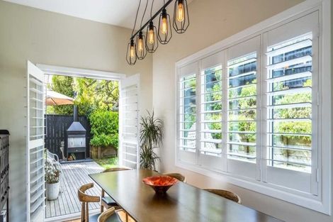 Photo of property in 104 Beach Road, Castor Bay, Auckland, 0620