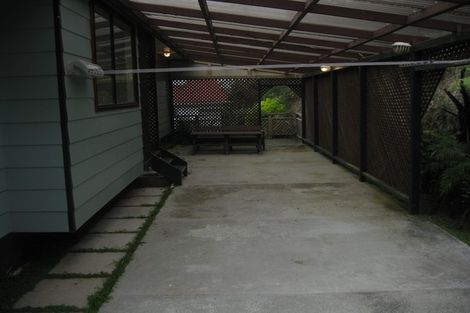 Photo of property in 113 Percy Dyett Drive, Karori, Wellington, 6012