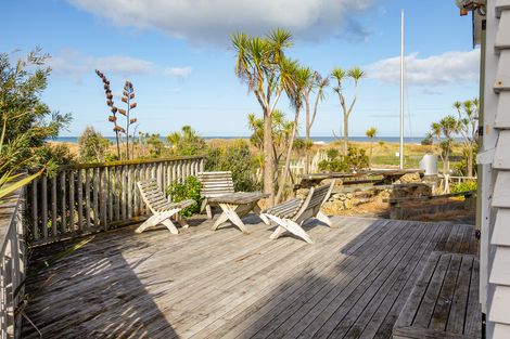Photo of property in 1 Sandy Bay Drive, Mataikona, Tinui, 5889