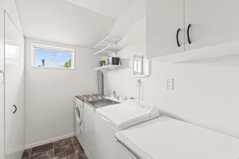 Photo of property in 11 Uldale Place, Westmorland, Christchurch, 8025