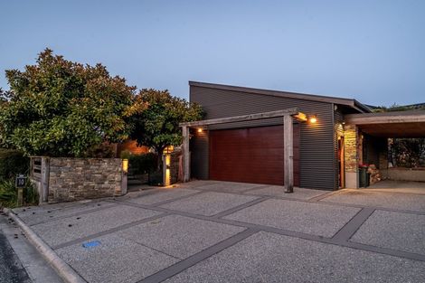 Photo of property in 8 Baker Grove, Wanaka, 9305