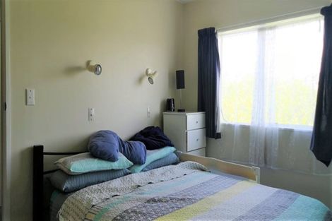 Photo of property in 1/31 Mana Avenue, Titahi Bay, Porirua, 5022