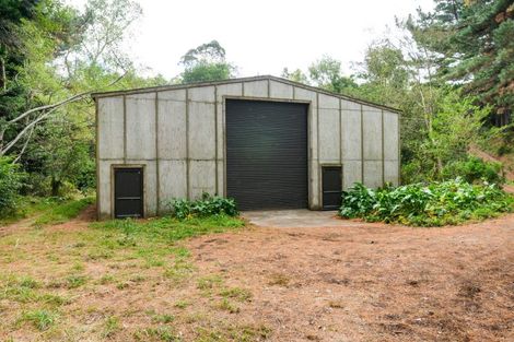 Photo of property in 210 Old West Road, Turitea, Palmerston North, 4472