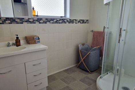 Photo of property in 8 Frederick Street, Carterton, 5713