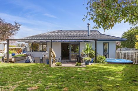 Photo of property in 10 Yasmin Lane, Kinloch, Taupo, 3377