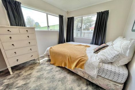 Photo of property in 9 Wairoa Place, Tokoroa, 3420