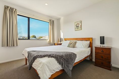 Photo of property in 3/75 Thackeray Place, Waltham, Christchurch, 8023