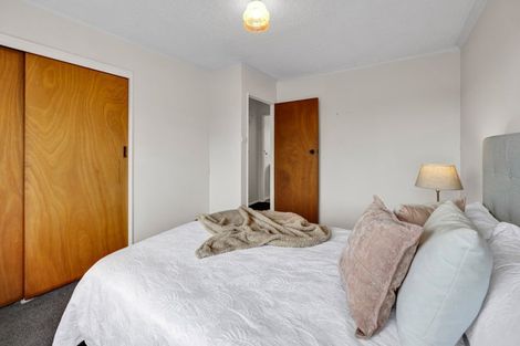 Photo of property in 2/153 Tukapa Street, Westown, New Plymouth, 4310