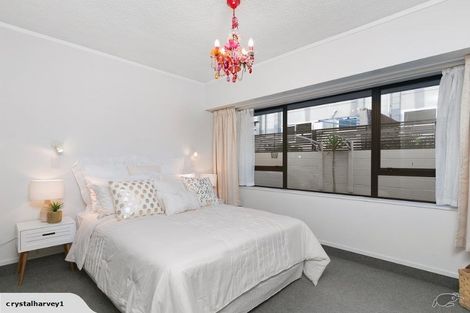 Photo of property in 22a The Mall, Mount Maunganui, 3116
