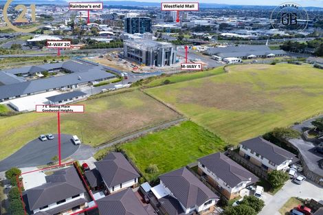 Photo of property in 7e Boeing Place, Goodwood Heights, Auckland, 2105
