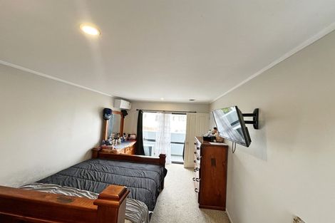 Photo of property in 6 Duxfield Drive, Ranui, Auckland, 0612