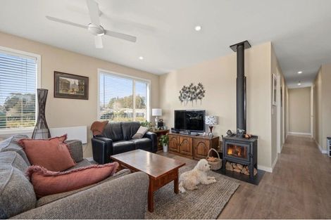 Photo of property in 32 Brookvale Lane, Taupaki, Henderson, 0782