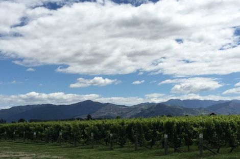 Photo of property in 4 Rose Manor Drive, Springlands, Blenheim, 7201