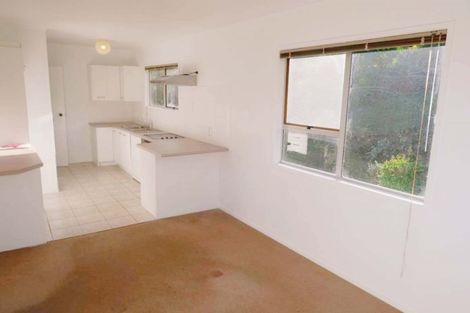 Photo of property in 37 Wyoming Avenue, Murrays Bay, Auckland, 0630