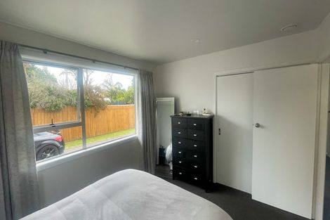 Photo of property in 32 Candia Road, Swanson, Auckland, 0614