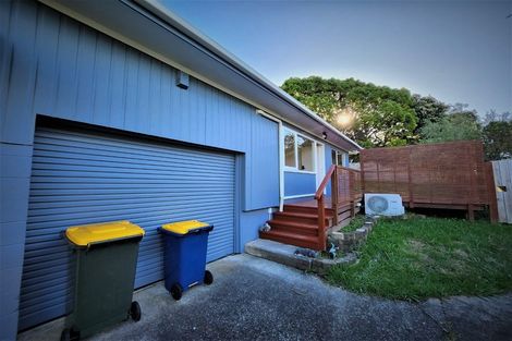 Photo of property in 34 Camelot Place, Glenfield, Auckland, 0629