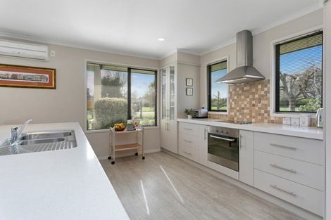 Photo of property in 1 Shaw Street, Leamington, Cambridge, 3432