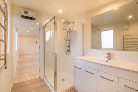 Photo of property in 14 Shand Street, Green Island, Dunedin, 9018