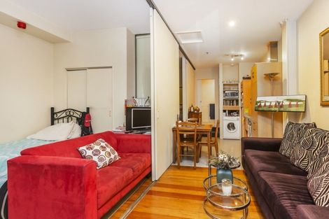 Photo of property in Hannahs Factory, 3/14 Leeds Street, Te Aro, Wellington, 6011