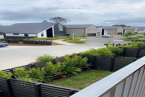 Photo of property in 6/28 Nevill Road, Hobsonville, Auckland, 0616