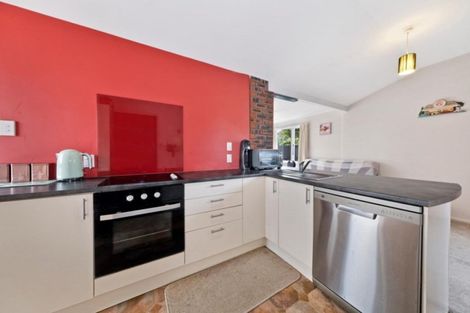 Photo of property in 19a Somerfield Street, Somerfield, Christchurch, 8024