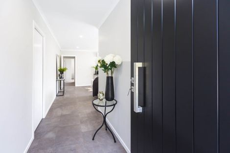 Photo of property in 22 Fenwick Crescent, Wallaceville, Upper Hutt, 5018