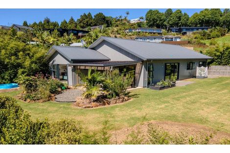 Photo of property in 15 Mandeno Drive, Kerikeri, 0230