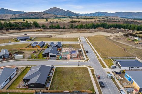 Photo of property in 12 Onyx Street, Albert Town, 9305